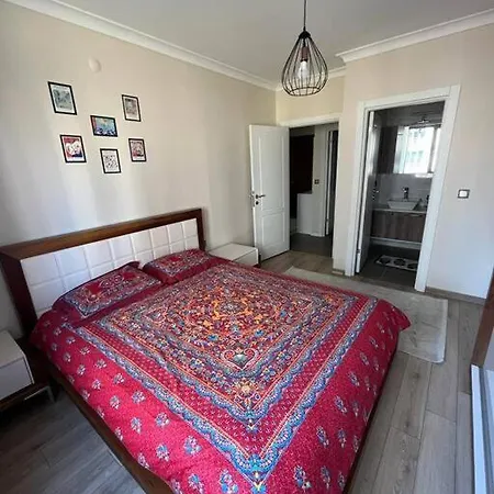 Luxury In The Center 7 Min Walking Distance To Metrobus *