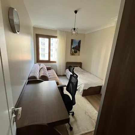 Lägenhet Luxury In The Center 7 Min Walking Distance To Metrobus
